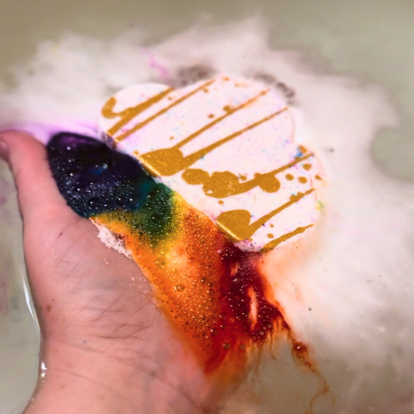 After The Rain - Rainbow Cloud Foaming Bath Bomb