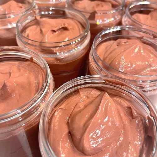 Rose Clay and Rosehip Face Mask